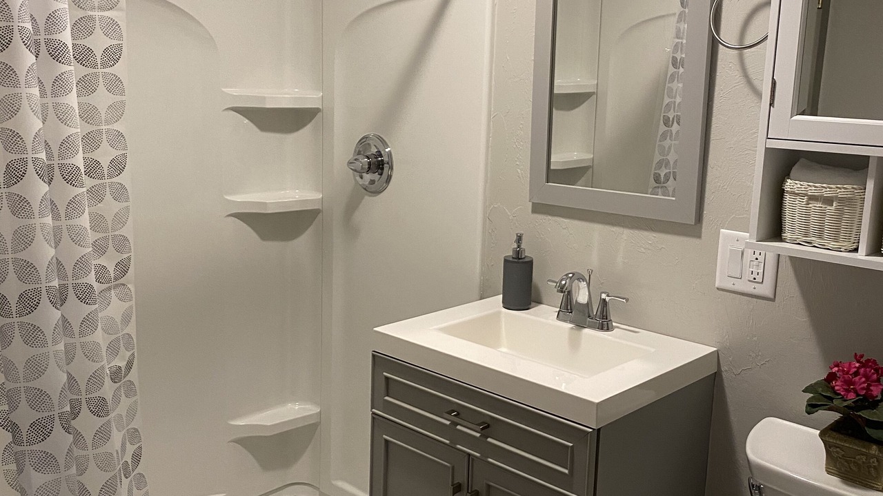 Photo of Bathroom in Cullowhee