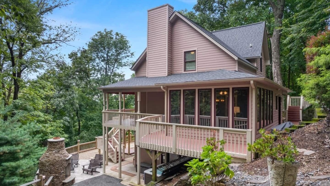 Photo of Outdoor in Lake Lure