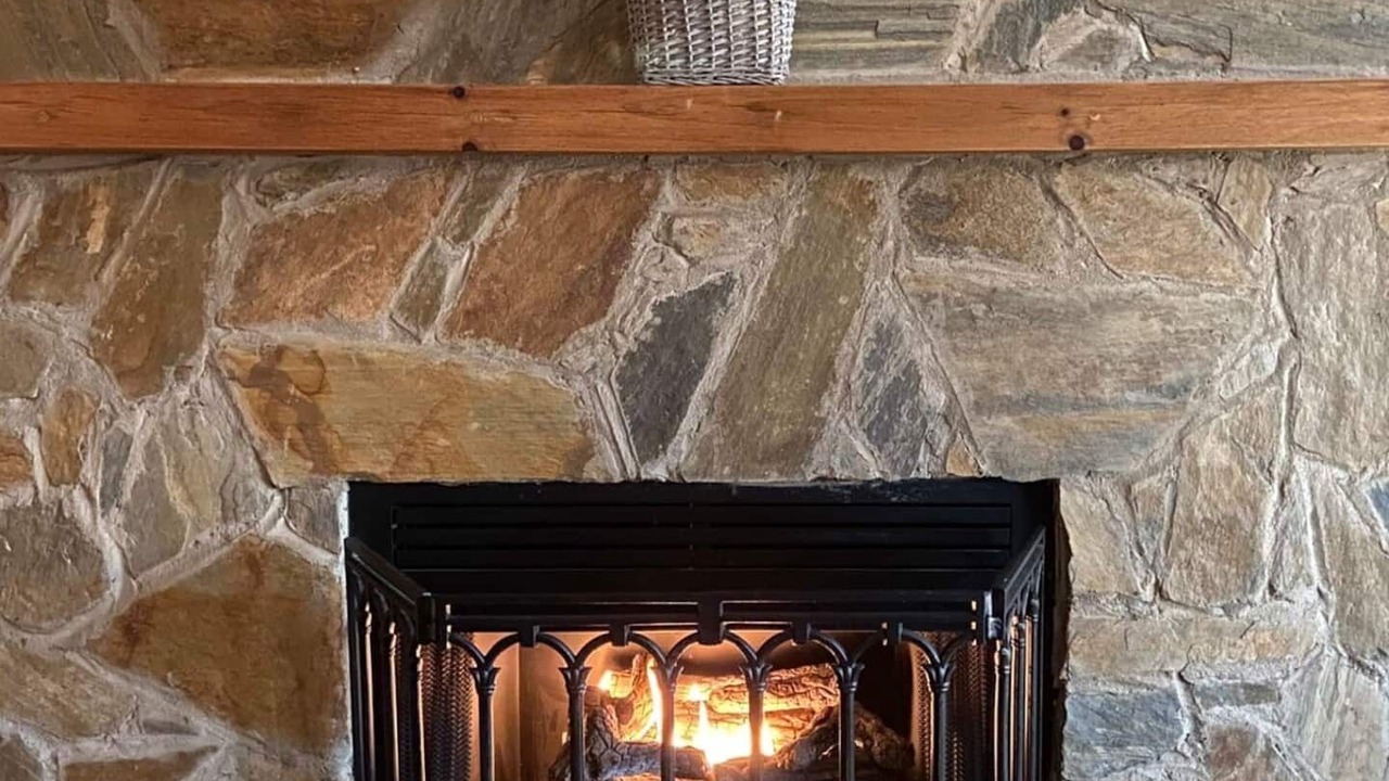 Photo of Livingroom in Lake Lure