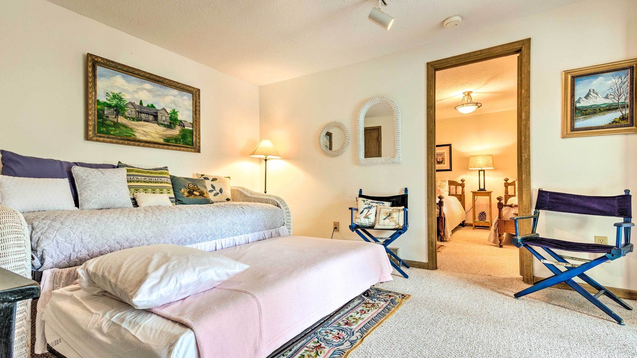Photo of Bedroom in Charter Hills