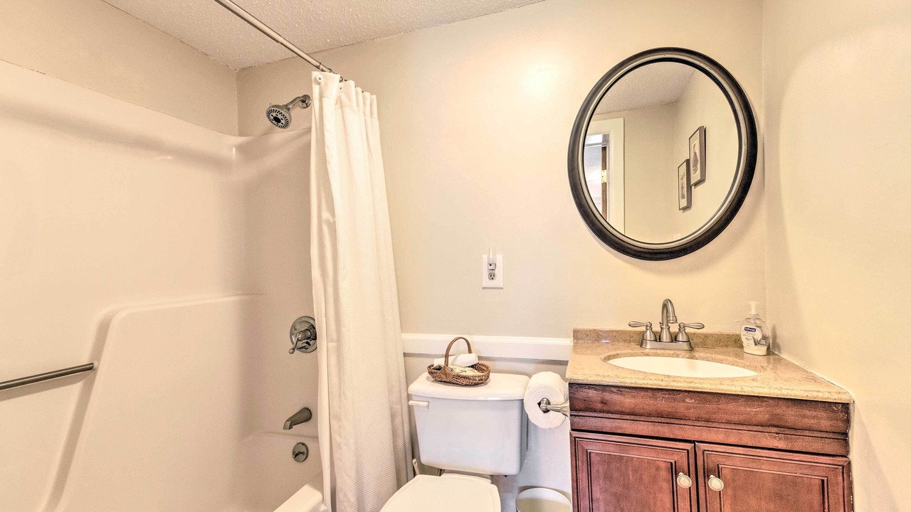 Photo of Bathroom in Charter Hills