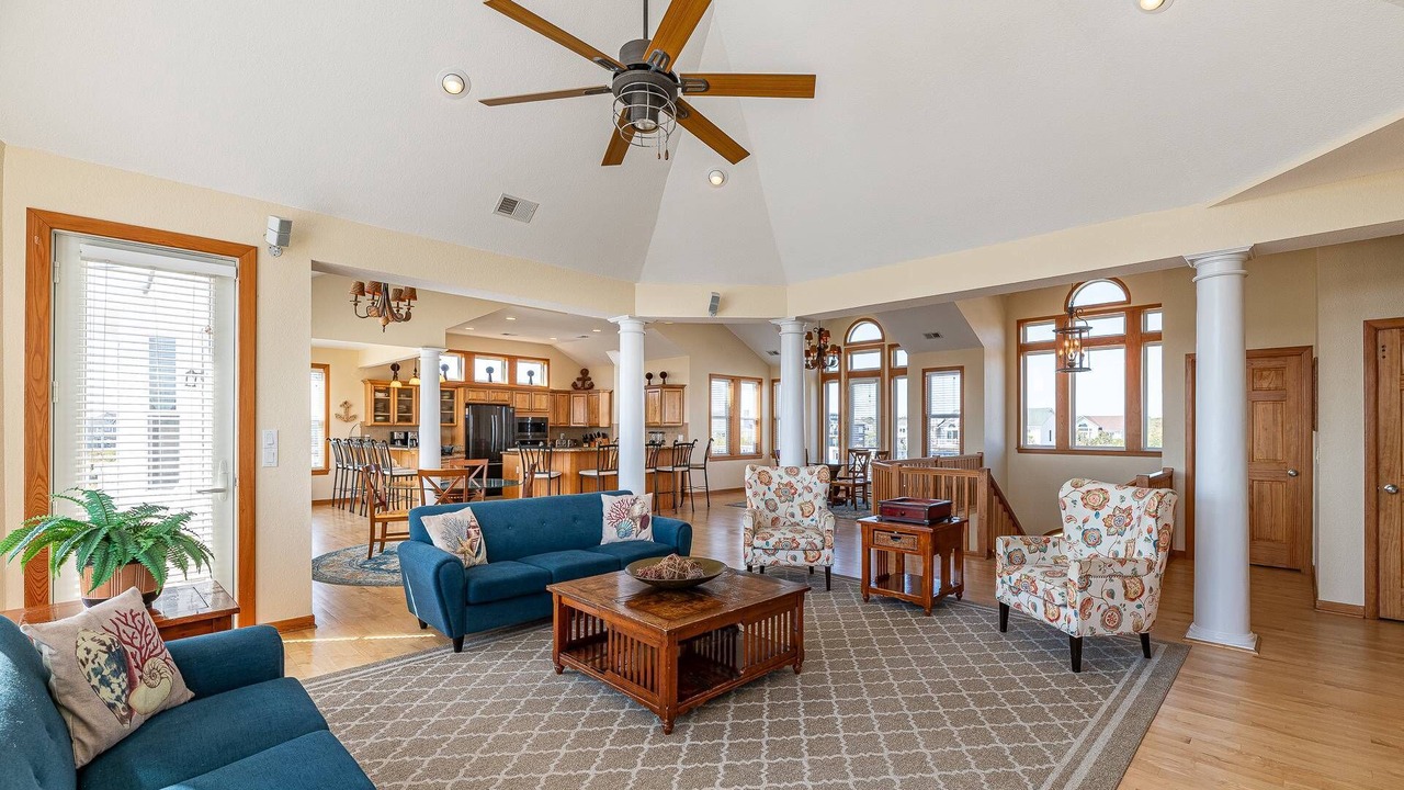 Photo of Bedroom in Whalehead Beach