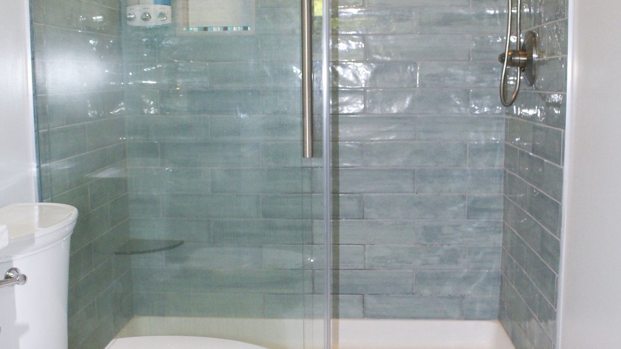 Photo of Bathroom in Colington
