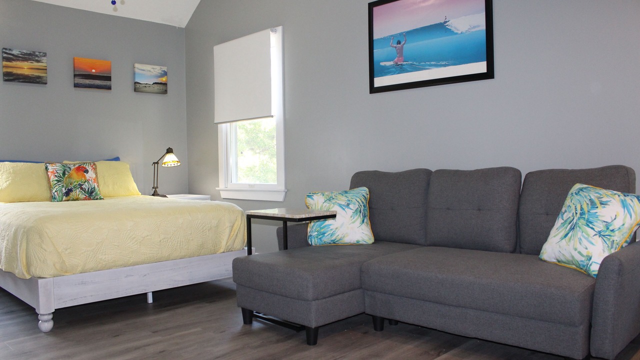 Photo of Bedroom in Colington
