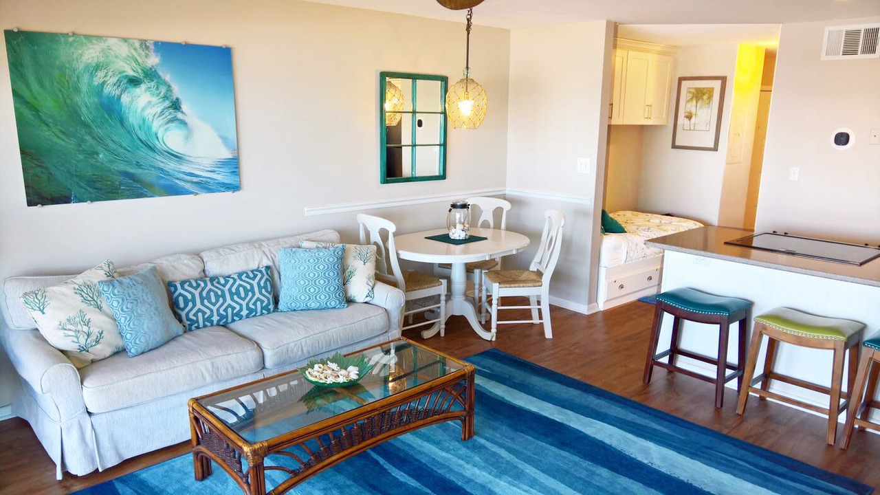Photo of Livingroom in Wilmington Beach