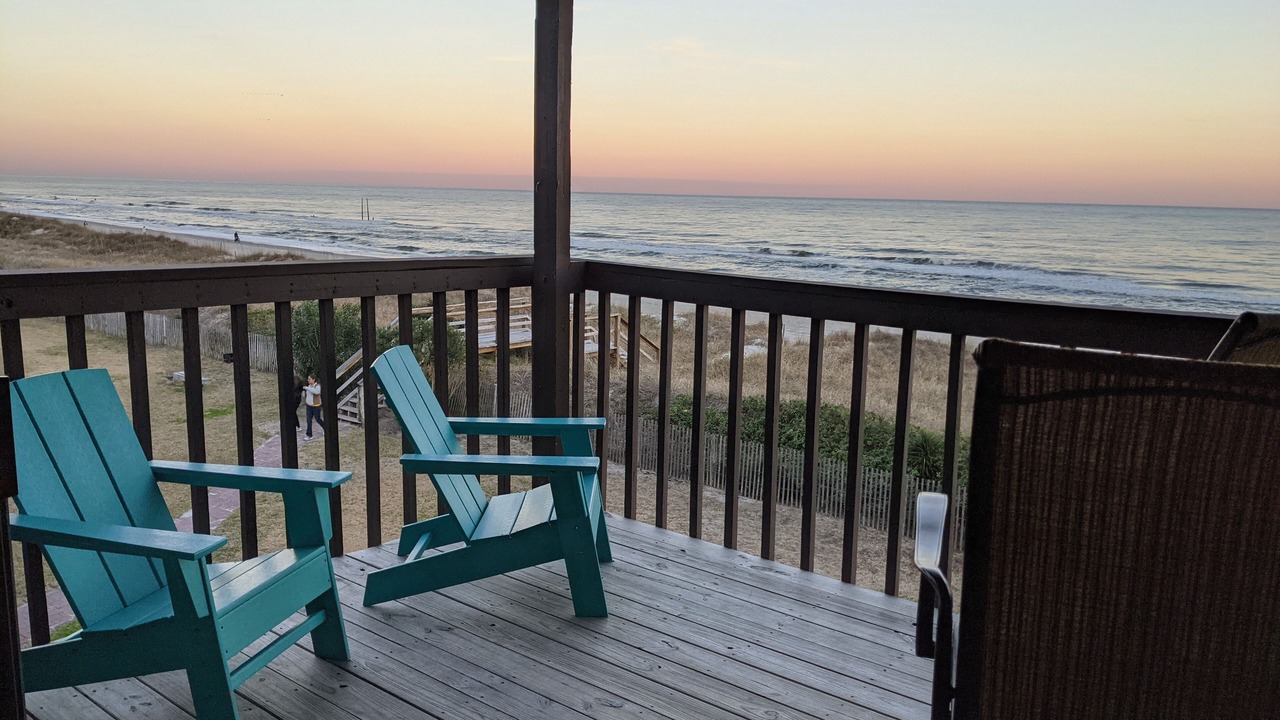 Photo of Patio Balcony in Wilmington Beach