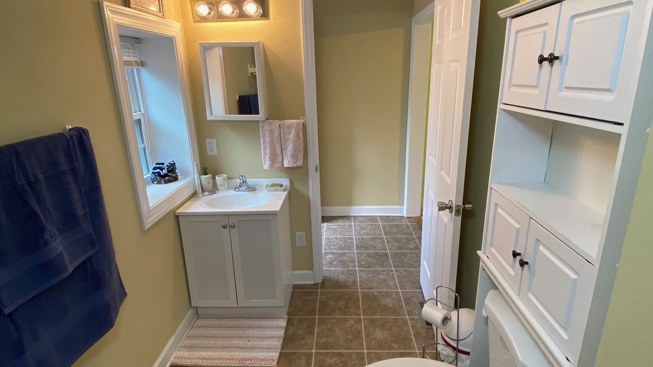 Photo of Bathroom in Roxboro