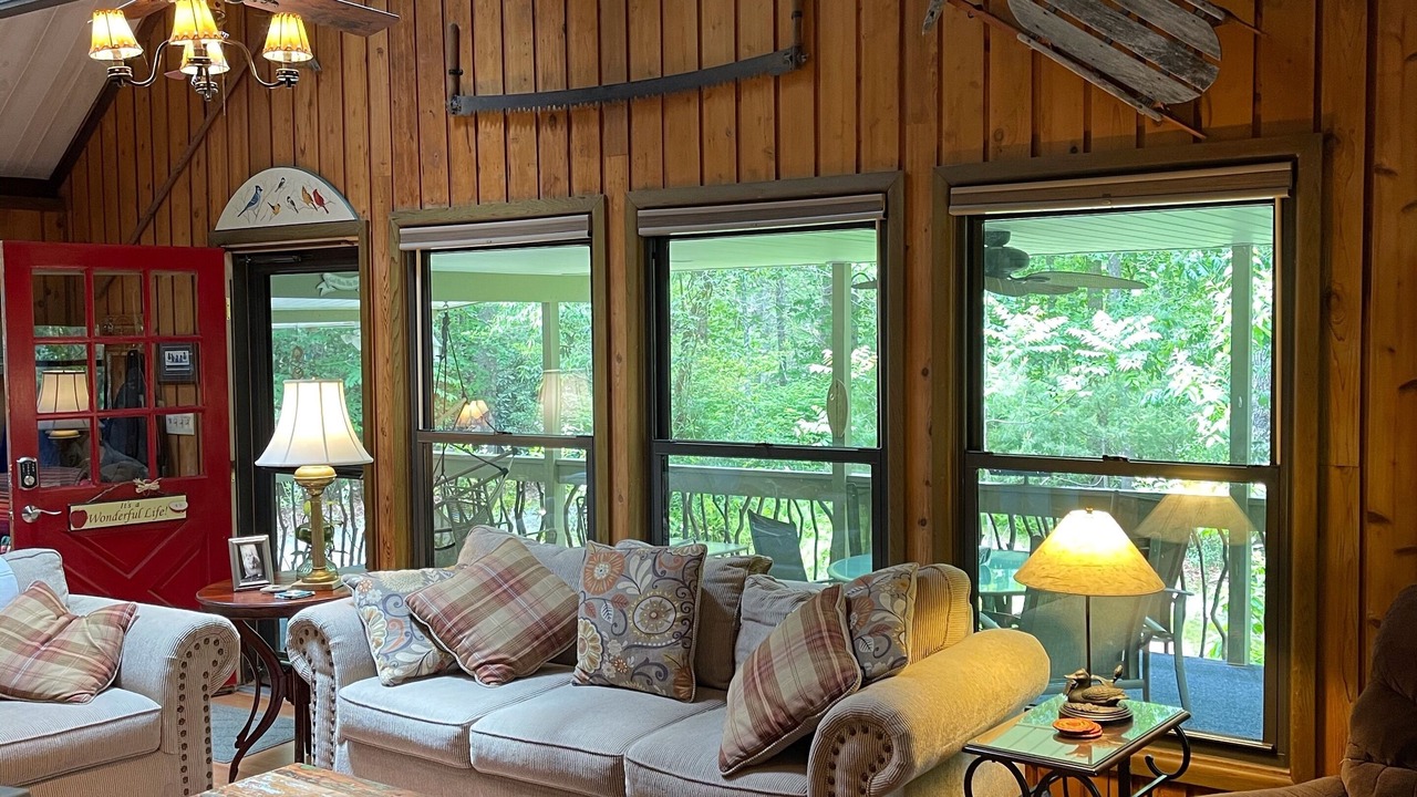 Photo of Bedroom in Pisgah Forest