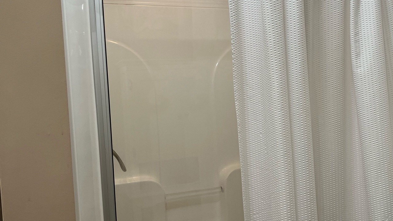 Photo of Bathroom in Hamlet