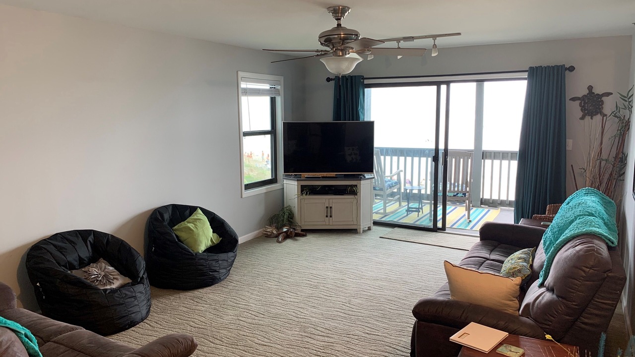 Photo of Livingroom in Sneads Ferry