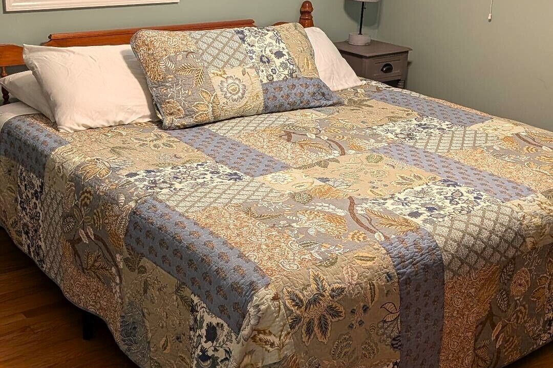 Photo of Bedroom in Waynesville