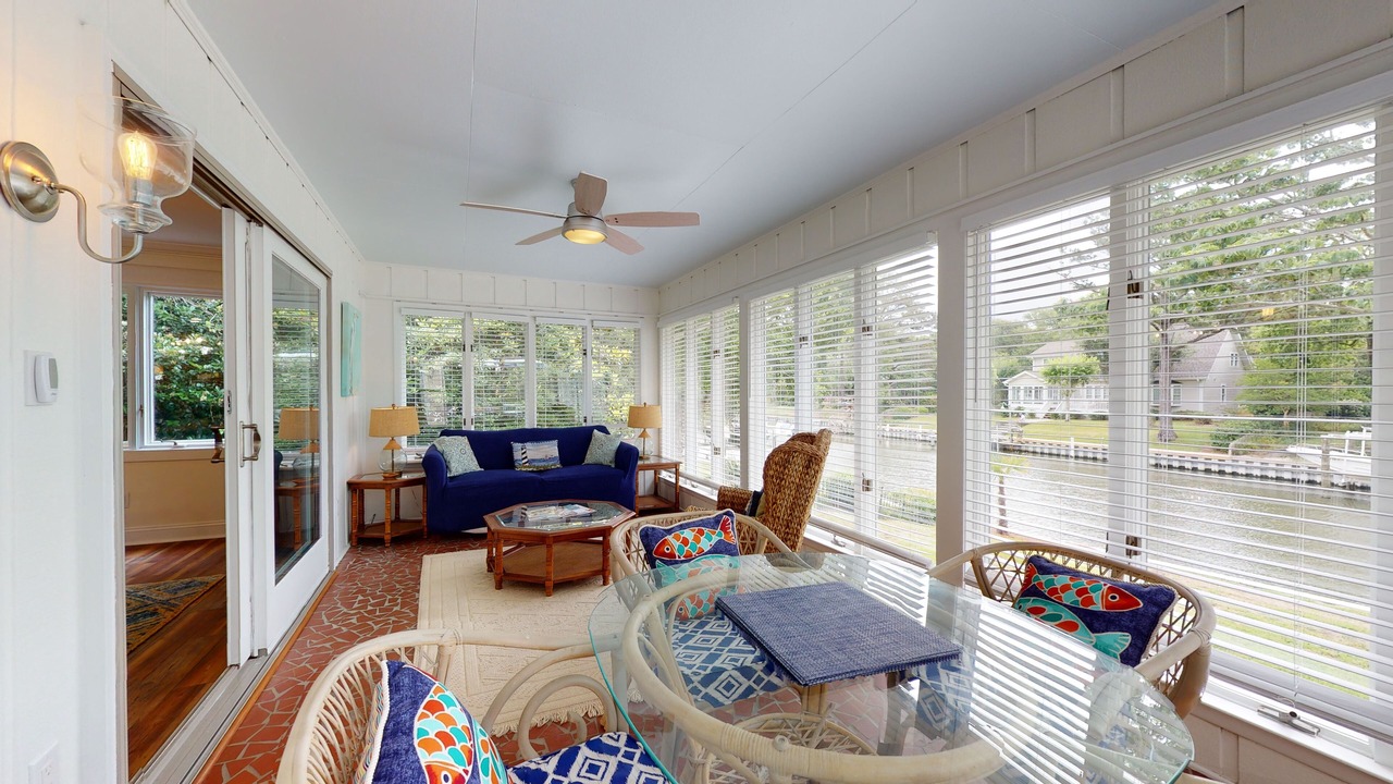 Photo of Others in Pine Knoll Shores