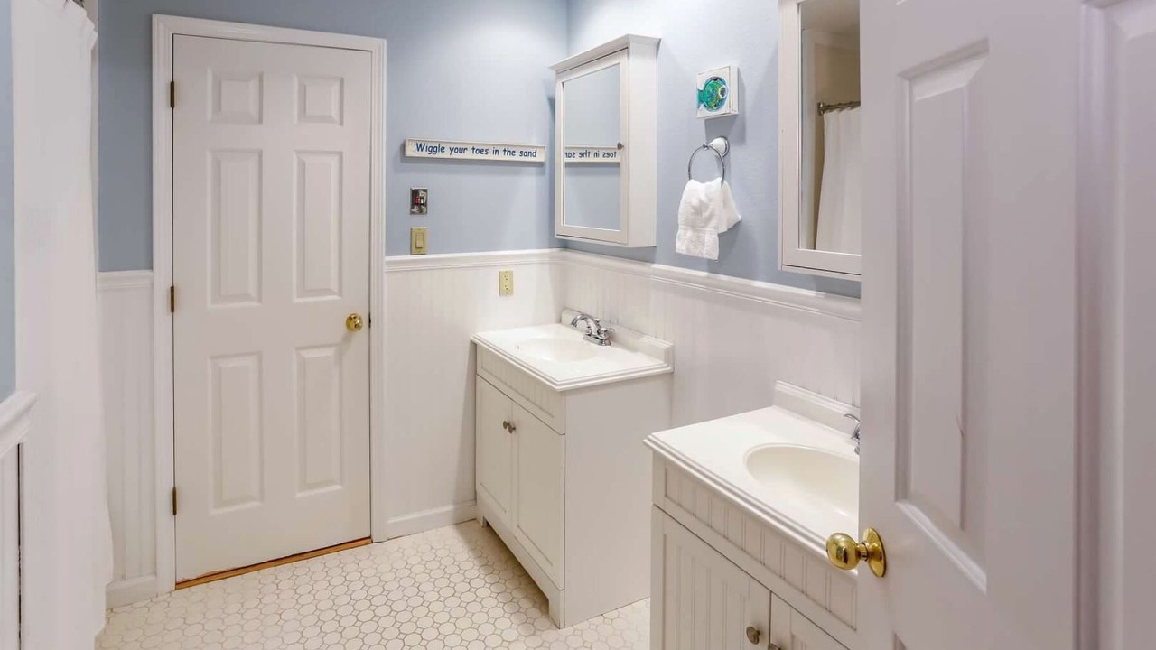Photo of Bathroom in Lake Lure
