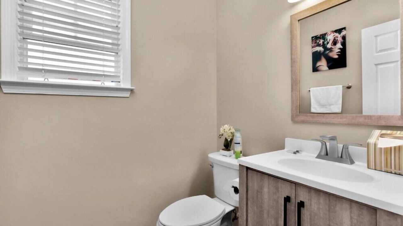 Photo of Bathroom in Provincetowne