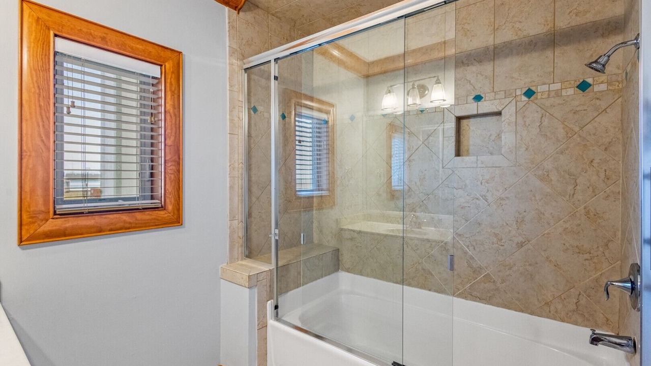 Photo of Bathroom in Rodanthe