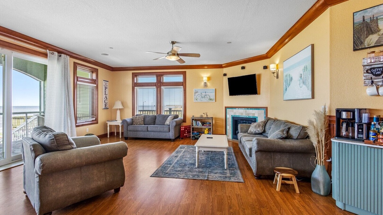 Photo of Livingroom in Rodanthe
