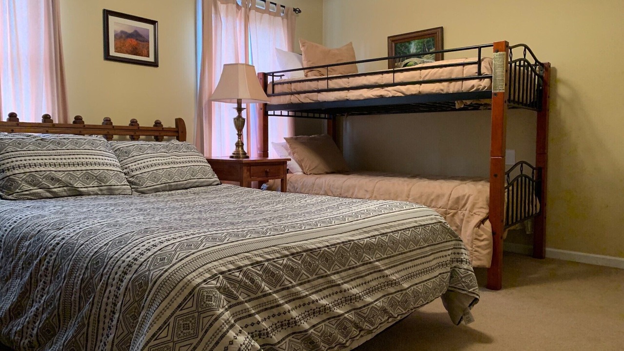 Photo of Bedroom in Newland