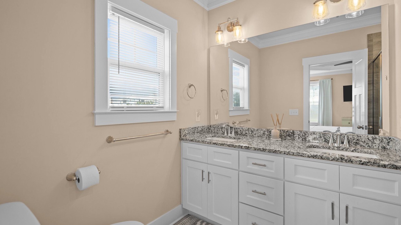 Photo of Bathroom in Wilmington Beach