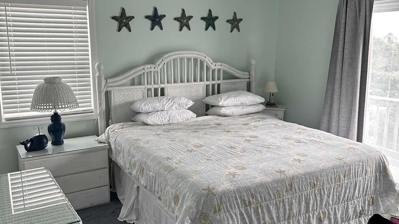 Photo of Bedroom in The Point