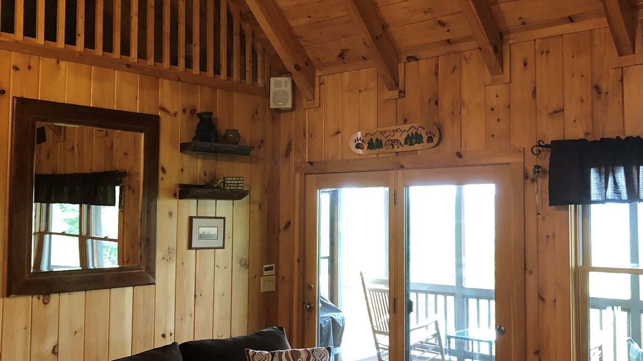 Photo of Bedroom in Purlear