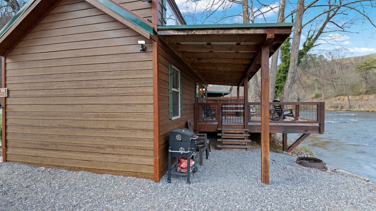 Photo of Patio Balcony in Sylva