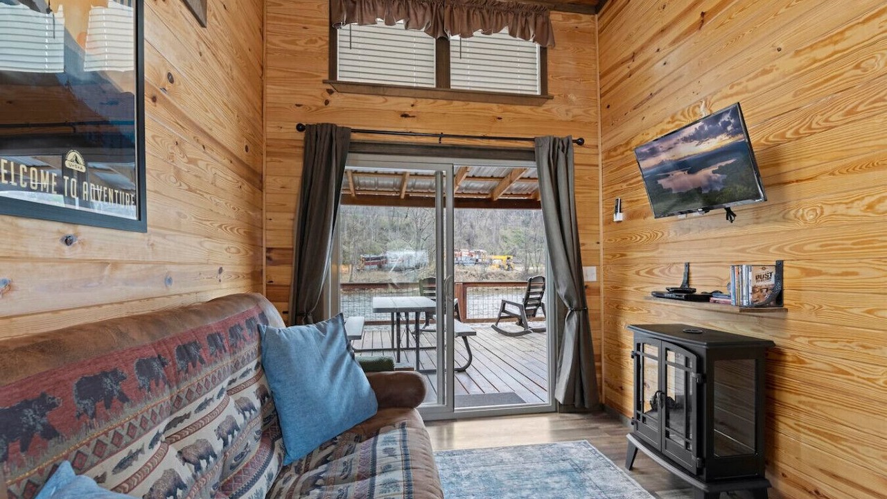Photo of Livingroom in Sylva