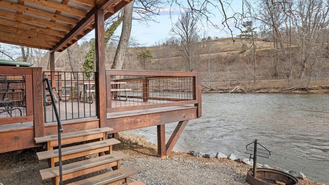 Photo of Patio Balcony in Sylva