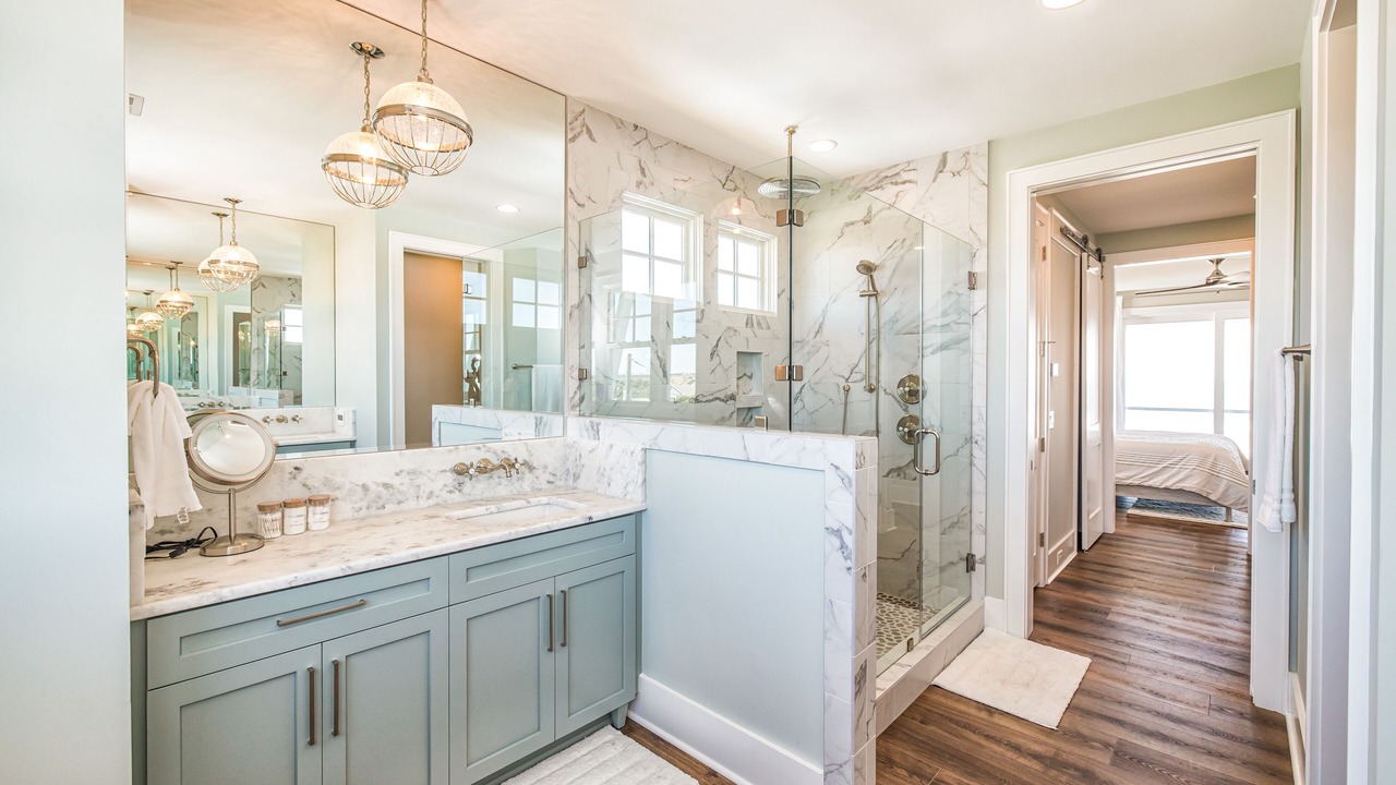 Photo of Bathroom in Topsail Beach