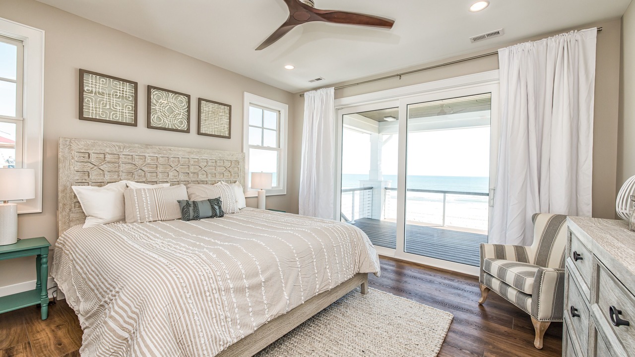 Photo of Bedroom in Topsail Beach