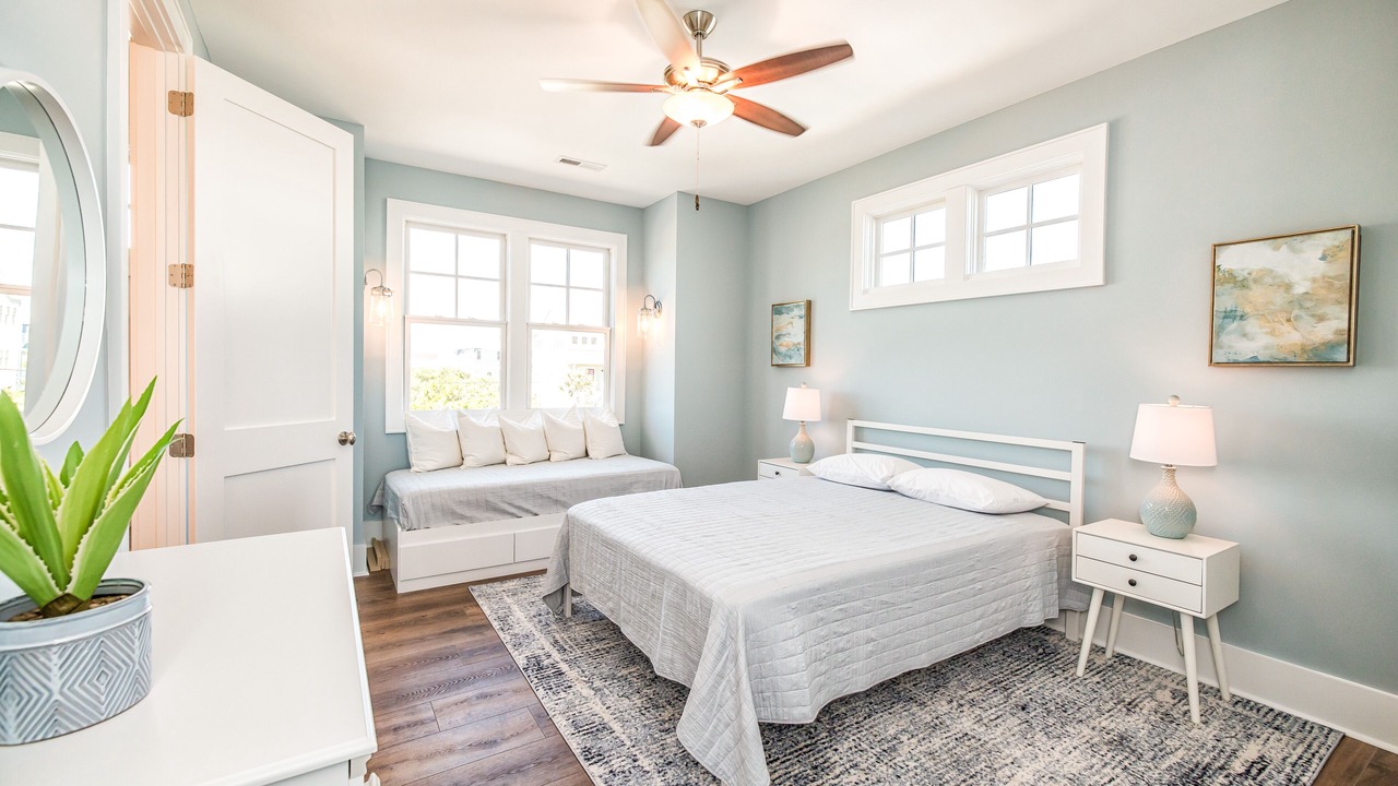Photo of Bedroom in Topsail Beach