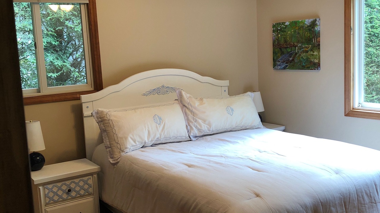 Photo of Bedroom in Newland