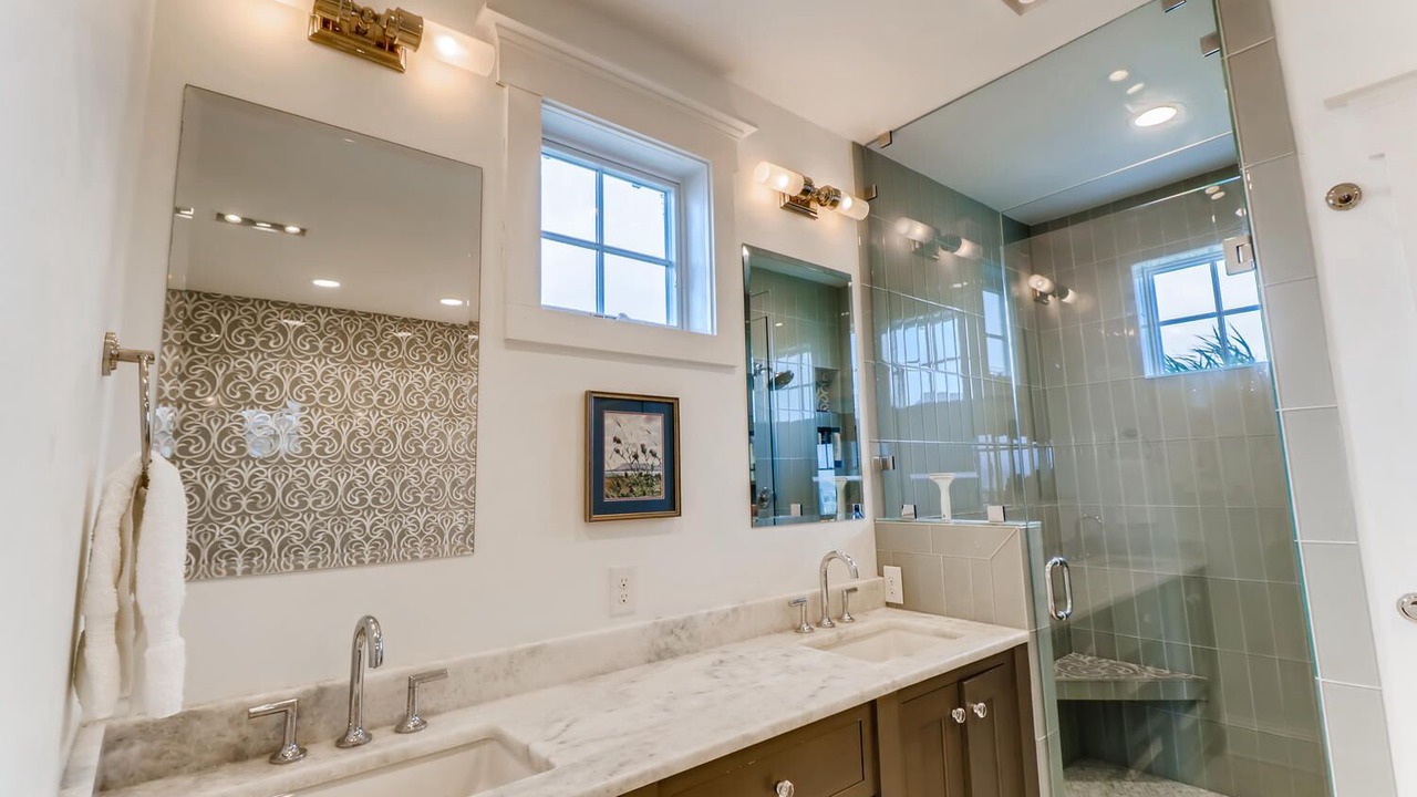 Photo of Bathroom in South Beach