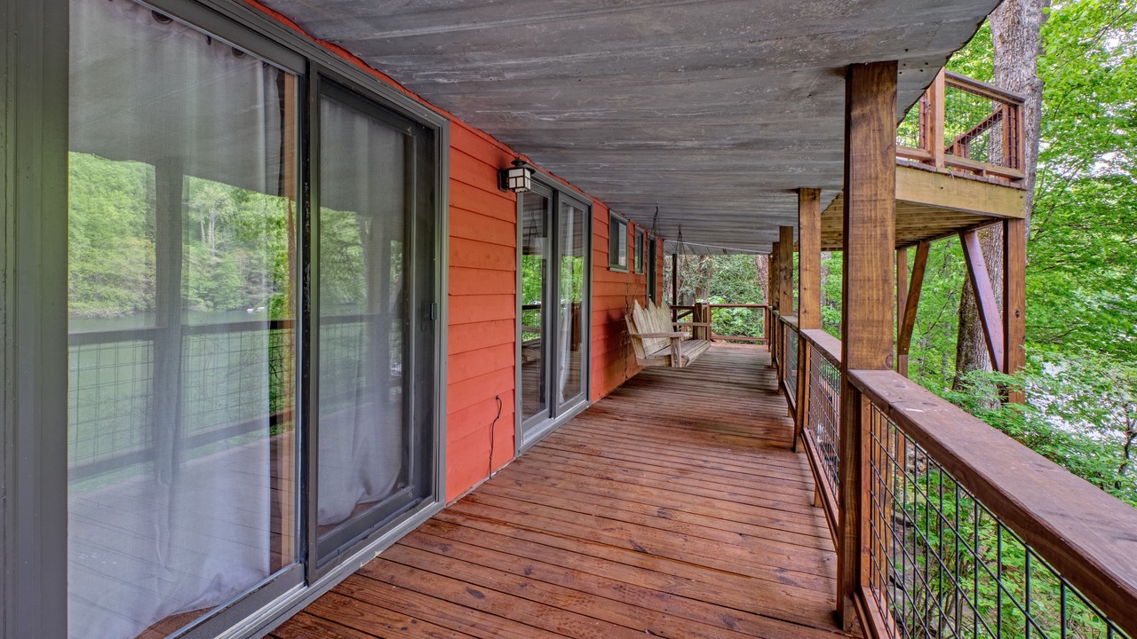 Photo of Patio Balcony in Glenville