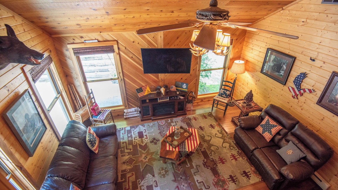 Photo of Livingroom in Millers Creek