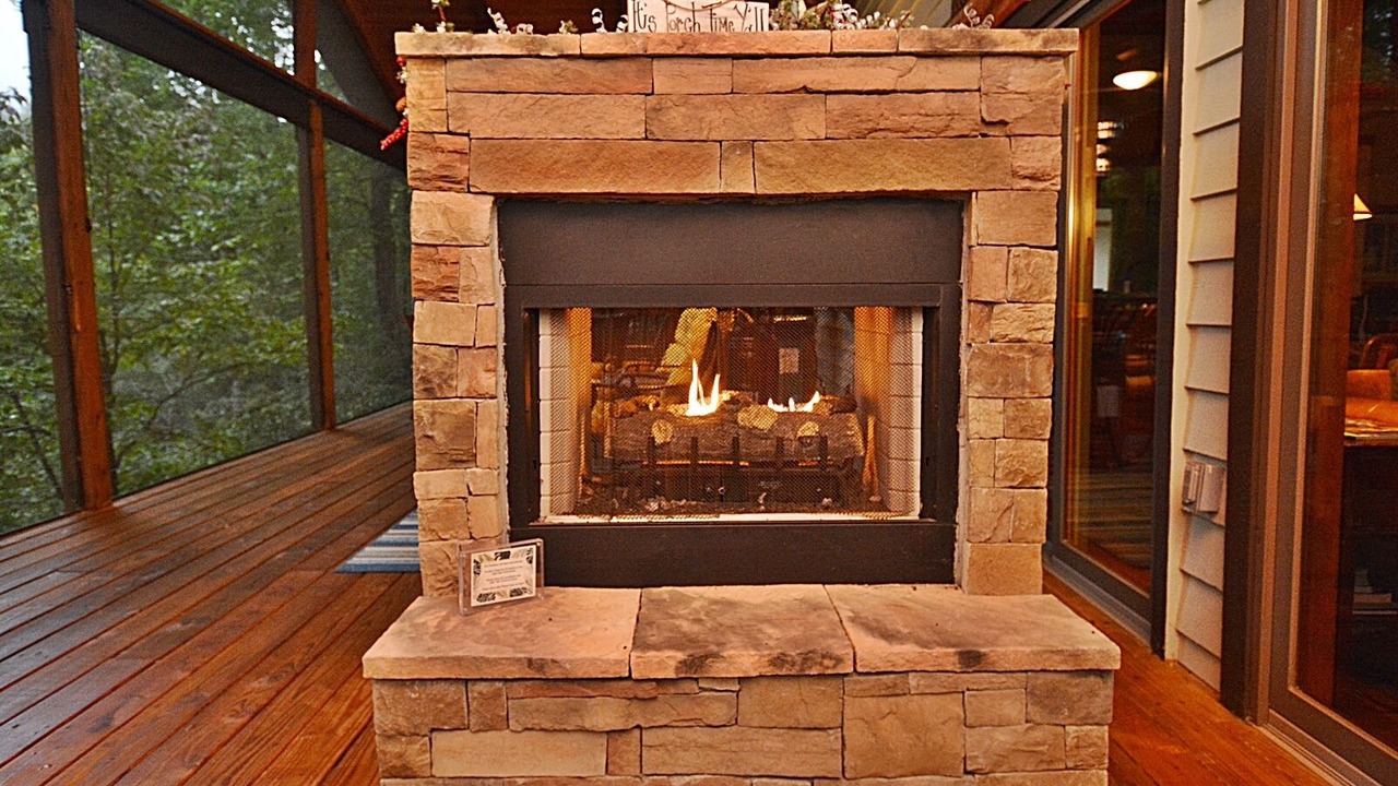 Photo of Livingroom in Sapphire