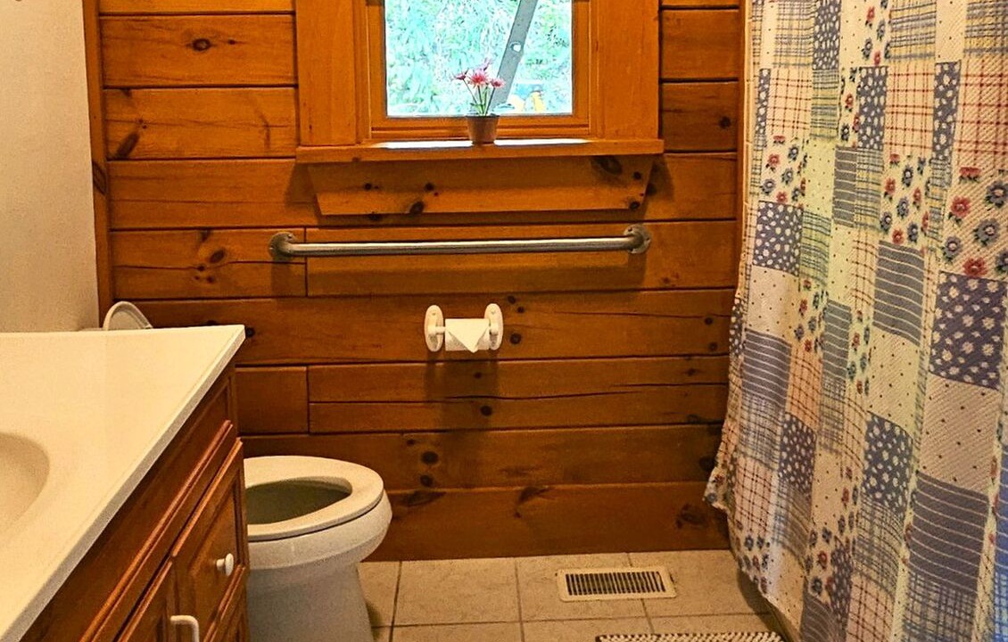 Photo of Bathroom in Waynesville