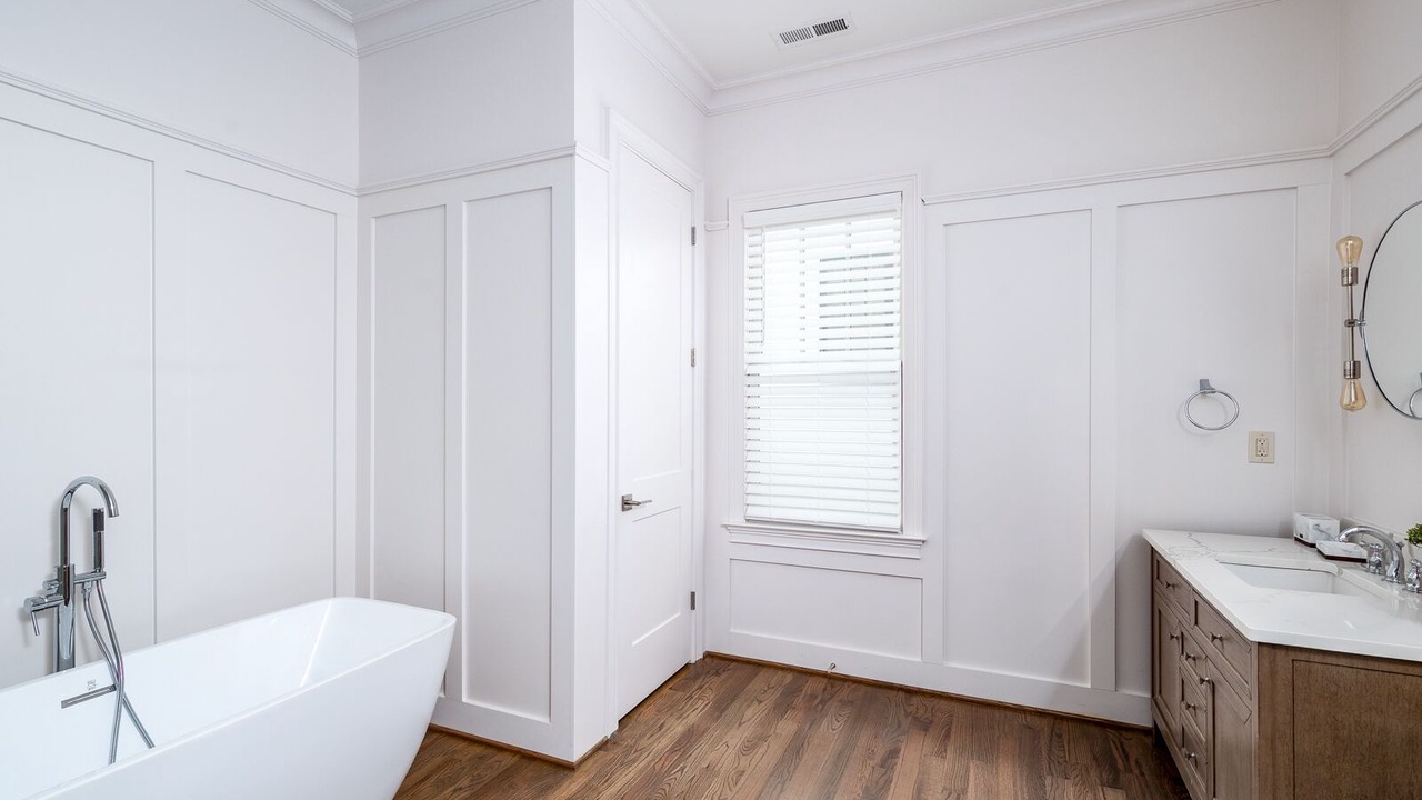 Photo of Bathroom in Oakhurst