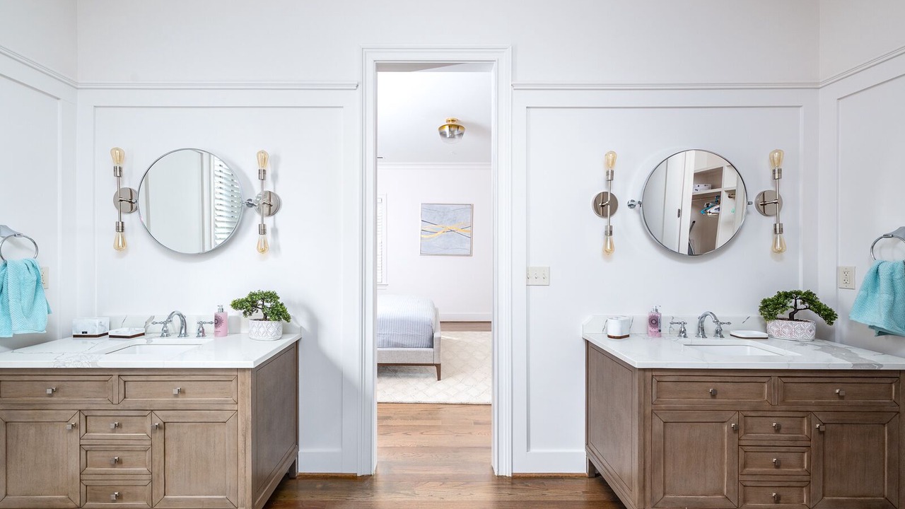 Photo of Bathroom in Oakhurst