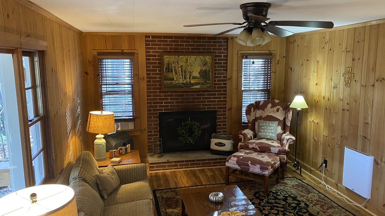 Photo of Livingroom in Roaring Gap