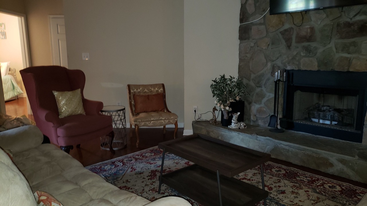 Photo of Livingroom in Paw Creek