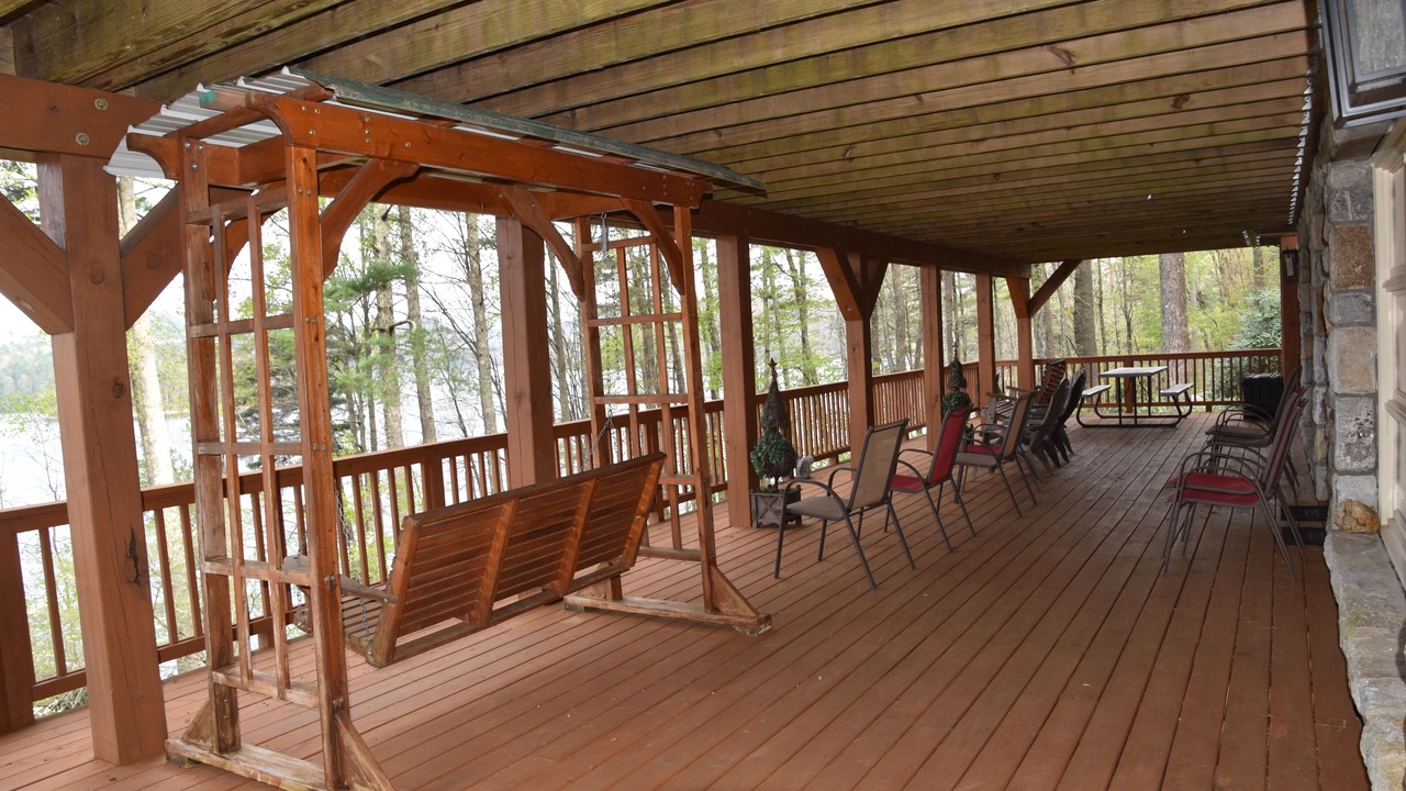 Photo of Patio Balcony in Cullowhee