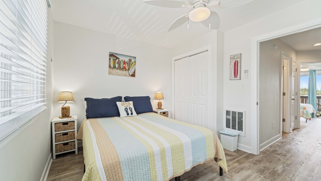 Photo of Bedroom in North Topsail Beach