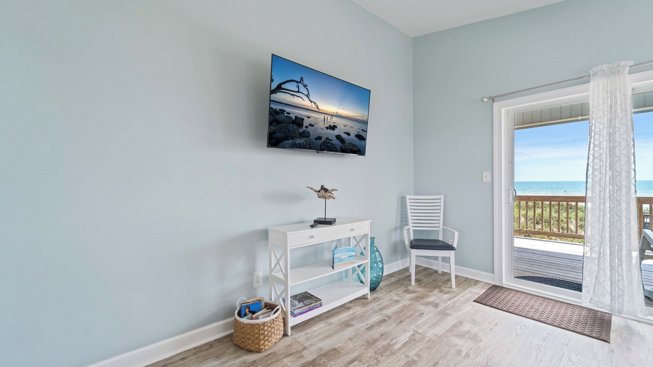 Photo of Livingroom in North Topsail Beach