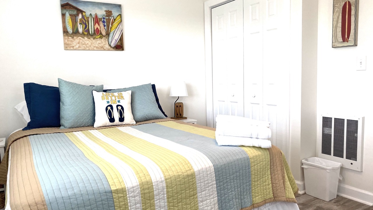 Photo of Bedroom in North Topsail Beach