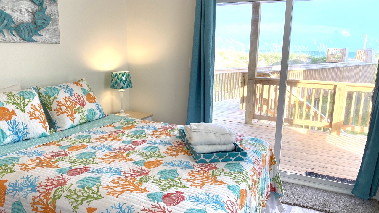 Photo of Bedroom in North Topsail Beach