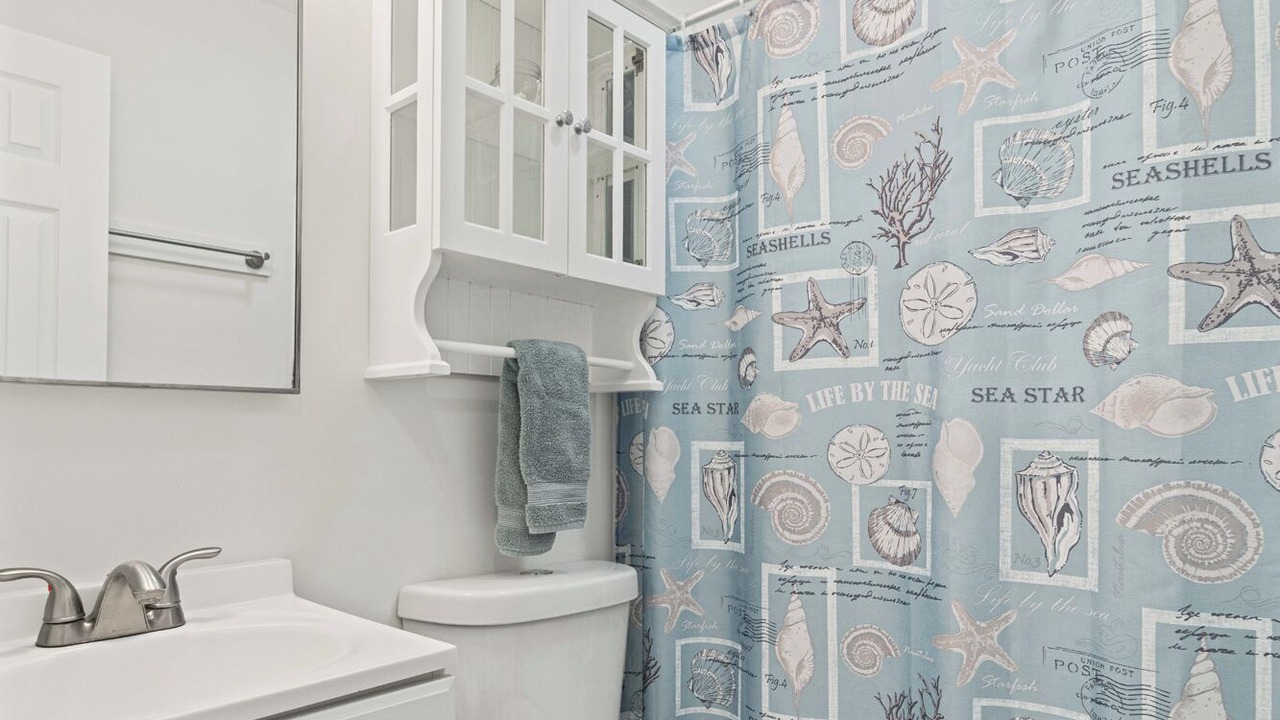 Photo of Bathroom in North Topsail Beach