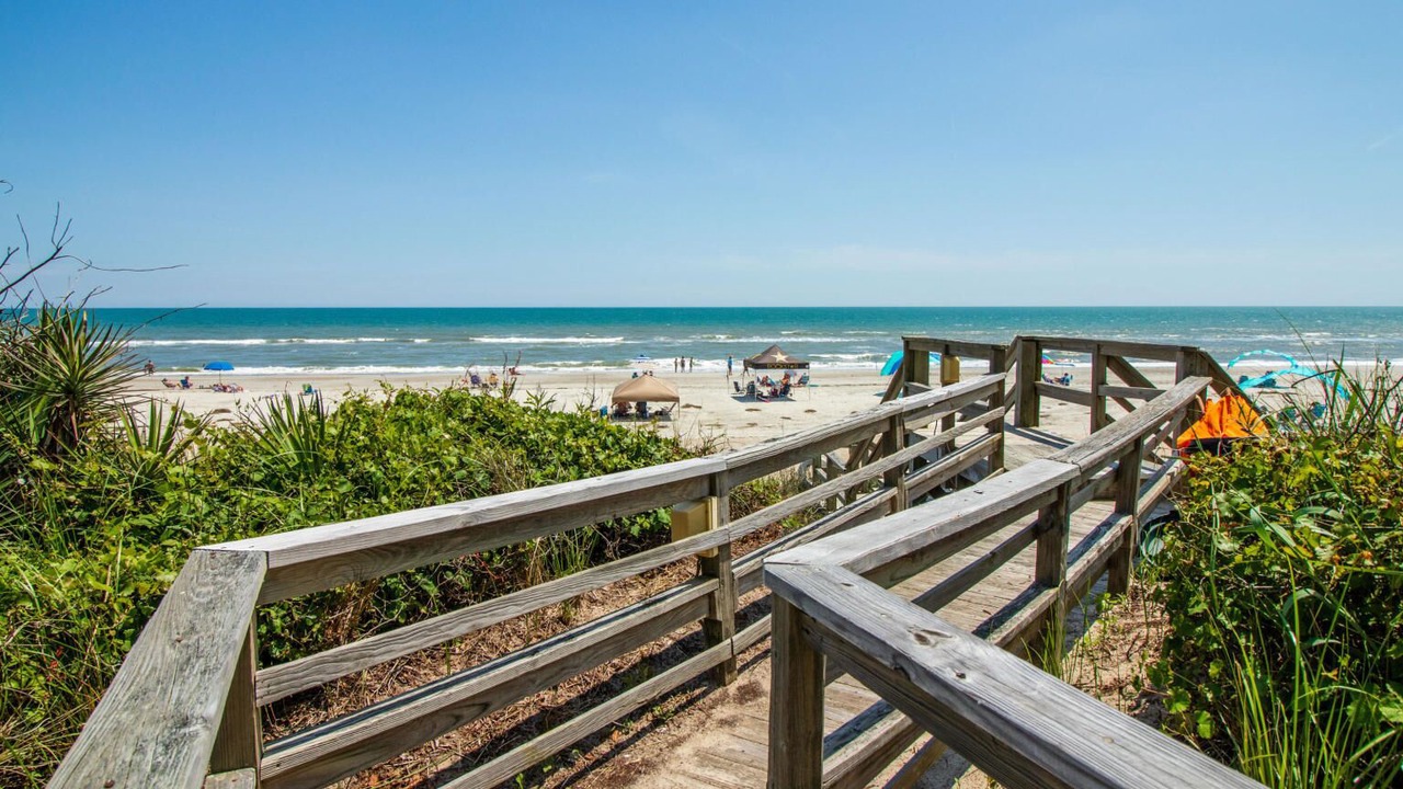 Photo of Others in Pine Knoll Shores