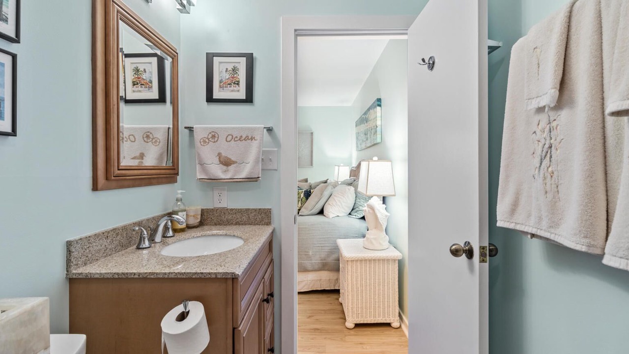 Photo of Bathroom in Pine Knoll Shores
