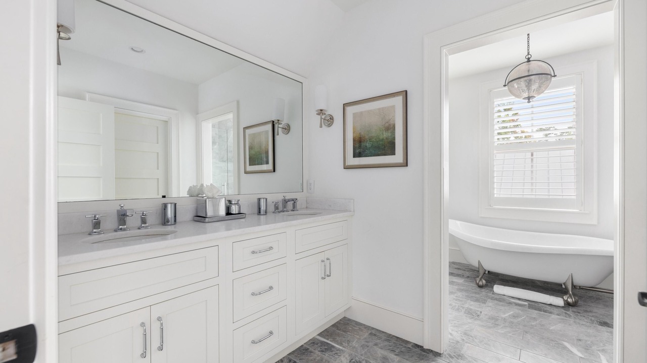 Photo of Bathroom in Palmetto Bluff