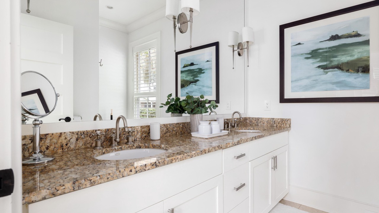 Photo of Bathroom in Palmetto Bluff
